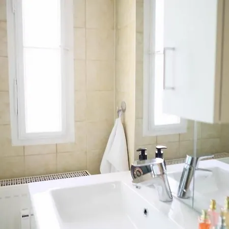 Apartamento Newly Renovated In The Center Of